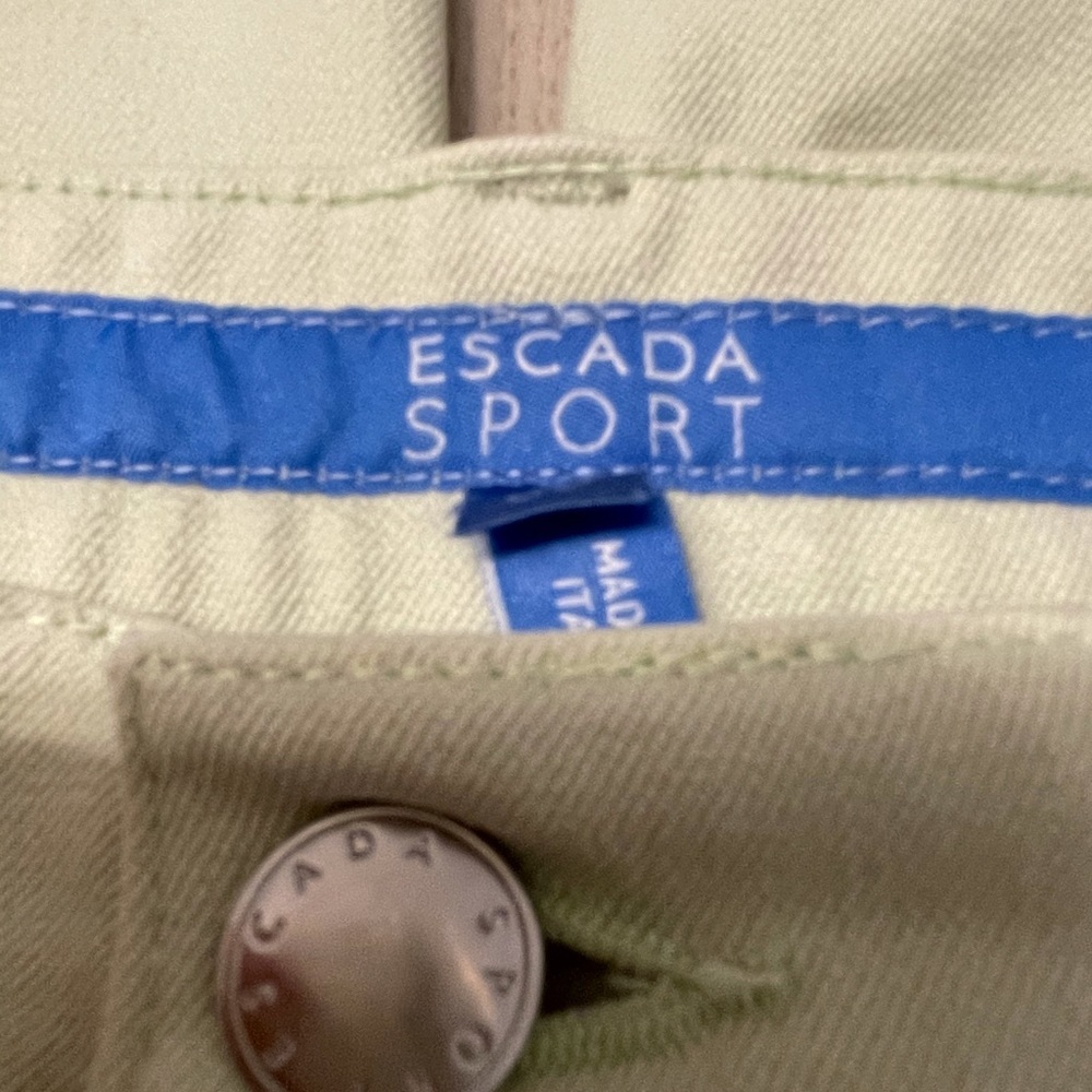 Escada Sport Button Down Shirt & Jeans Sz 38 US 8 - Picture 12 of 14